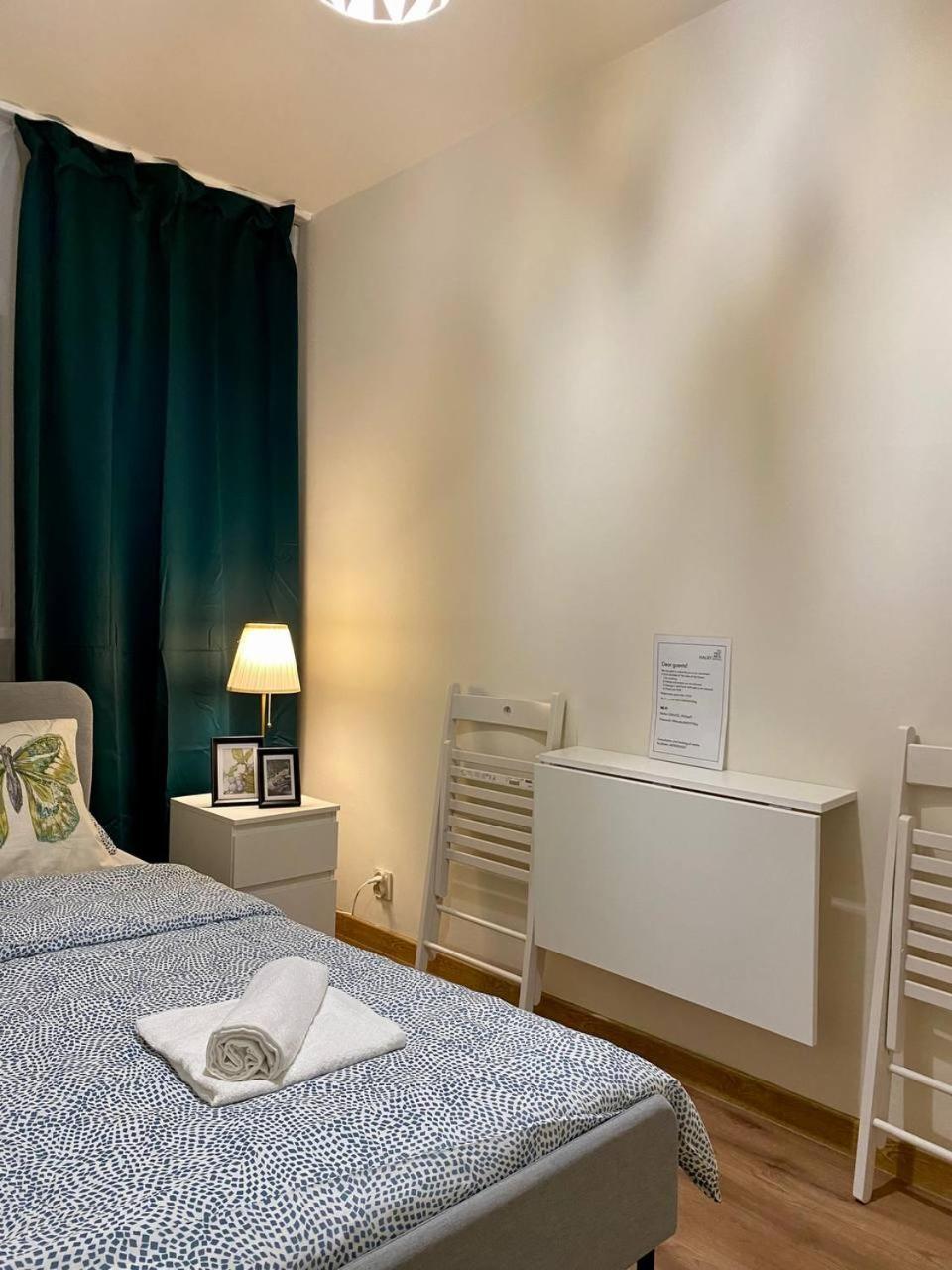 Halby Rooms Rondo Onz Варшава Экстерьер фото