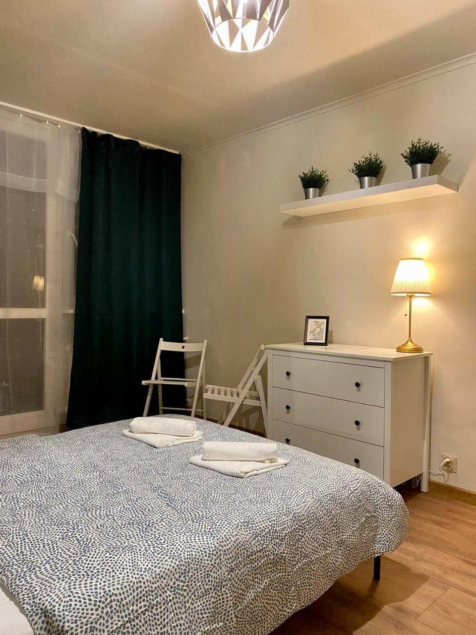 Halby Rooms Rondo Onz Варшава Экстерьер фото