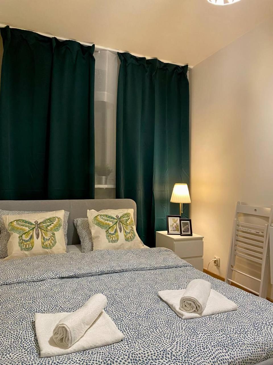Halby Rooms Rondo Onz Варшава Экстерьер фото